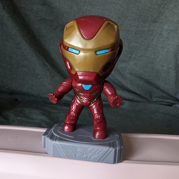 Avengers Endgame McDonald's toys 2019 Antman Thor Widow Captain Iron Man Marvel - Picture 4 of 12